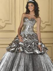 Gorgeous Sweetheart Silver Heavy Silky Taffeta Quinceanera Wear with Pick-Up and Pleated Skirt