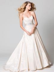 Graceful A-line Wedding Dress Features with Sweetheart Ruffled Bodice and Flattering Skirt with Beadings Belt