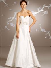 Distintive Sweetheart Satin Gown for Wedding