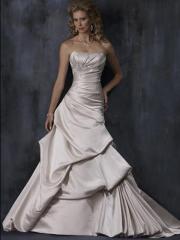 Hot Sell with Asymmetric Pick-Up Design Elegant Wedding Dress