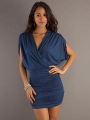 Loosely Short Sleeves and Low V-neckline Royal Blue Chiffon Cocktail Dresses