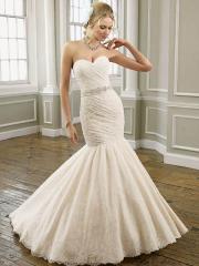 Mermaid Silhouette with Strapless and Sweetheart Neckline in Chapel Train Wedding Dress