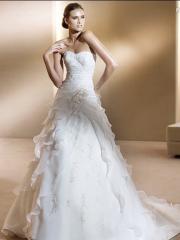 Modern A-Line Strapless Sweetheart Organza Wedding Dress