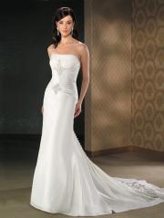 New Style Bridal Gown Features Embroidery and Pick-Up
