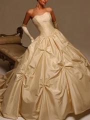 Noble Pick-Up Ball Gown Skirt and Strapless Neckline New Style