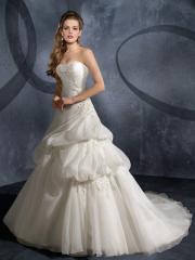 Noble Strapless Dropped Neckline Organza A-Line Wedding Dress