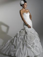 Nice Tiered Strapless Pleated  Wedding Dress in White