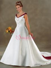 Ostentatious Nuptial Gown upon Appliqued Motif and Straight Train