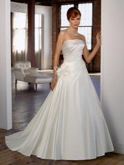 Plain Slim Satin A-Line Strapless Wedding Dress