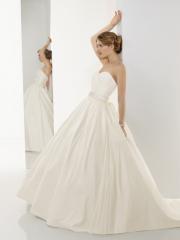 Pretty Sweetheart White Floor Length Gown for Wedding