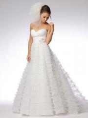 Princess White Sweetheart Tulle Tiered Gown for Romantic Wedding