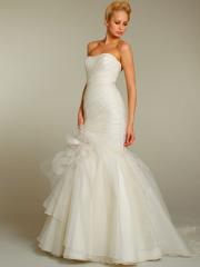 Romantic Organza Satin Strapless Wedding Dresses