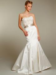 Romantic Strapless Multilayer Tailored A-Line Wedding Dress with Chapel Train