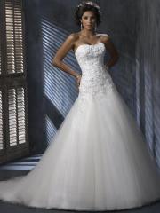 Romantic Tulle Strapless A-Line Wedding Dress