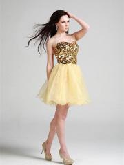 Shinning Short-length Sweetheart Sleeveless Homecoming Dress with Beadings and Sequins