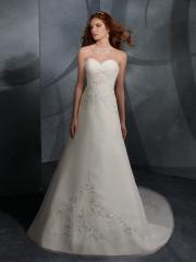Slim A-Line Chiffon Strapless Sweetheart Wedding Dress
