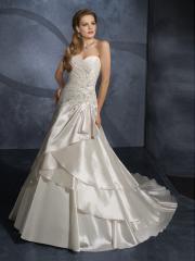 Splendid A-Line Strapless Sweetheart Taffeta Wedding Dress