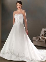 Strapless Neckline Skirt in Chapel Train with Embroidery Wedding Dress