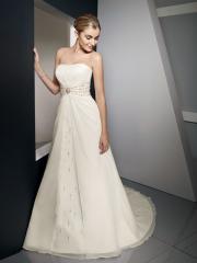 Sumptuous Chapel Length Chiffon Strapless Gown of Beaded Decoration