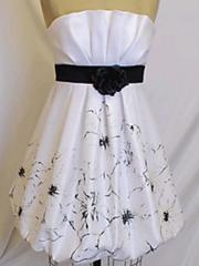 Super Cute Strapless Neckline Empire Waist Mini Skirt Sash Accented Homecoming Dresses