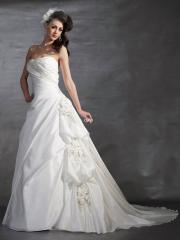 Taffeta A-Line Strapless Scoop Neck With A Natural Waist Gown Wedding Dresses