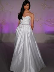 White Taffeta Strapless Bridal Gown in Floor-Length